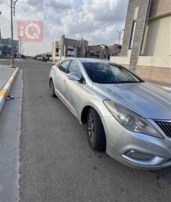 هيونداي أزيرا